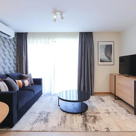 Hm - Issy Apartament *
