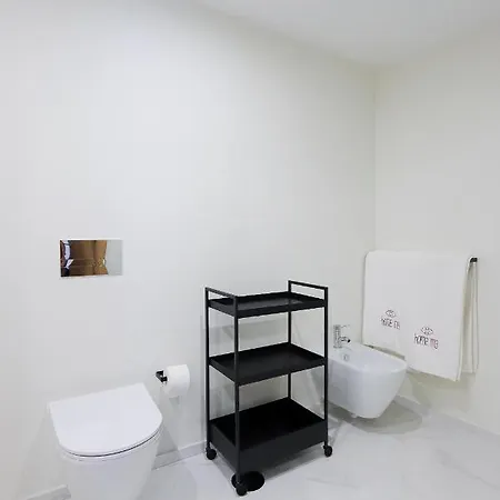 Hm - Issy Apartament Porto
