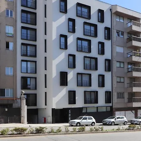 Hm - Issy Apartament