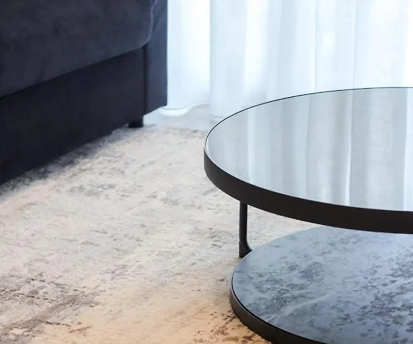 Hm - Issy * بورتو